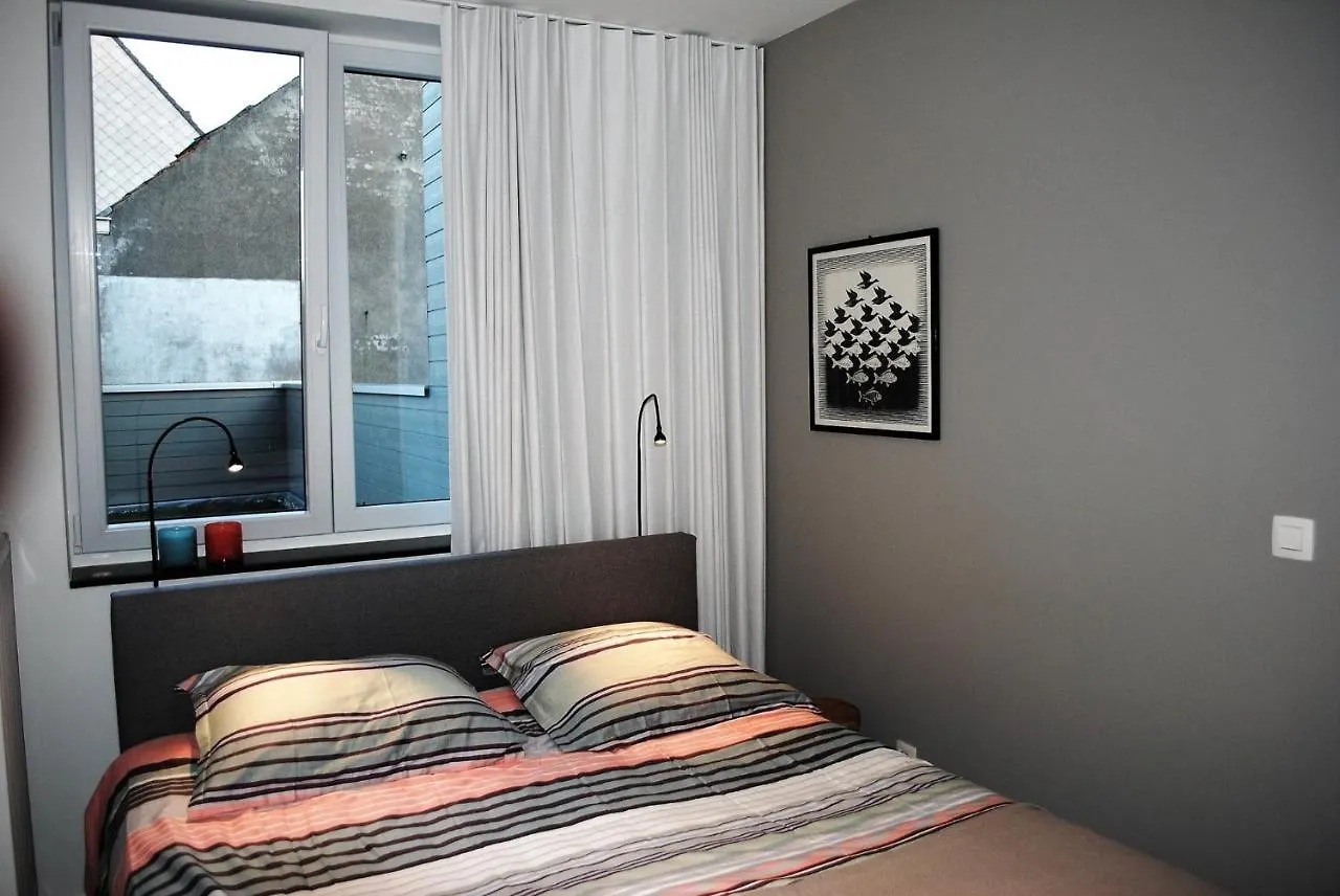 Appartement Modern, Gezellig Vakantieappartement Met Ruim Terras In Oostende België